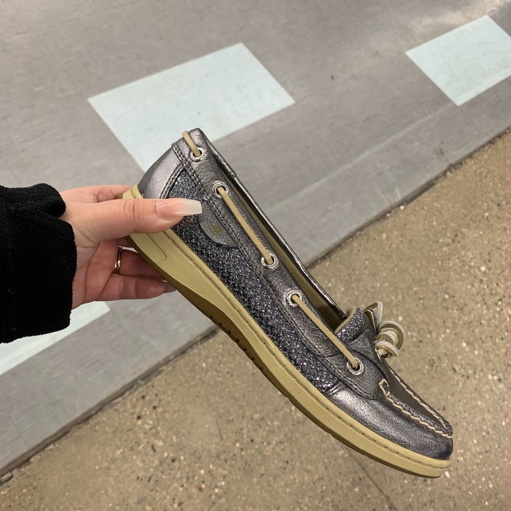 Womens size 8